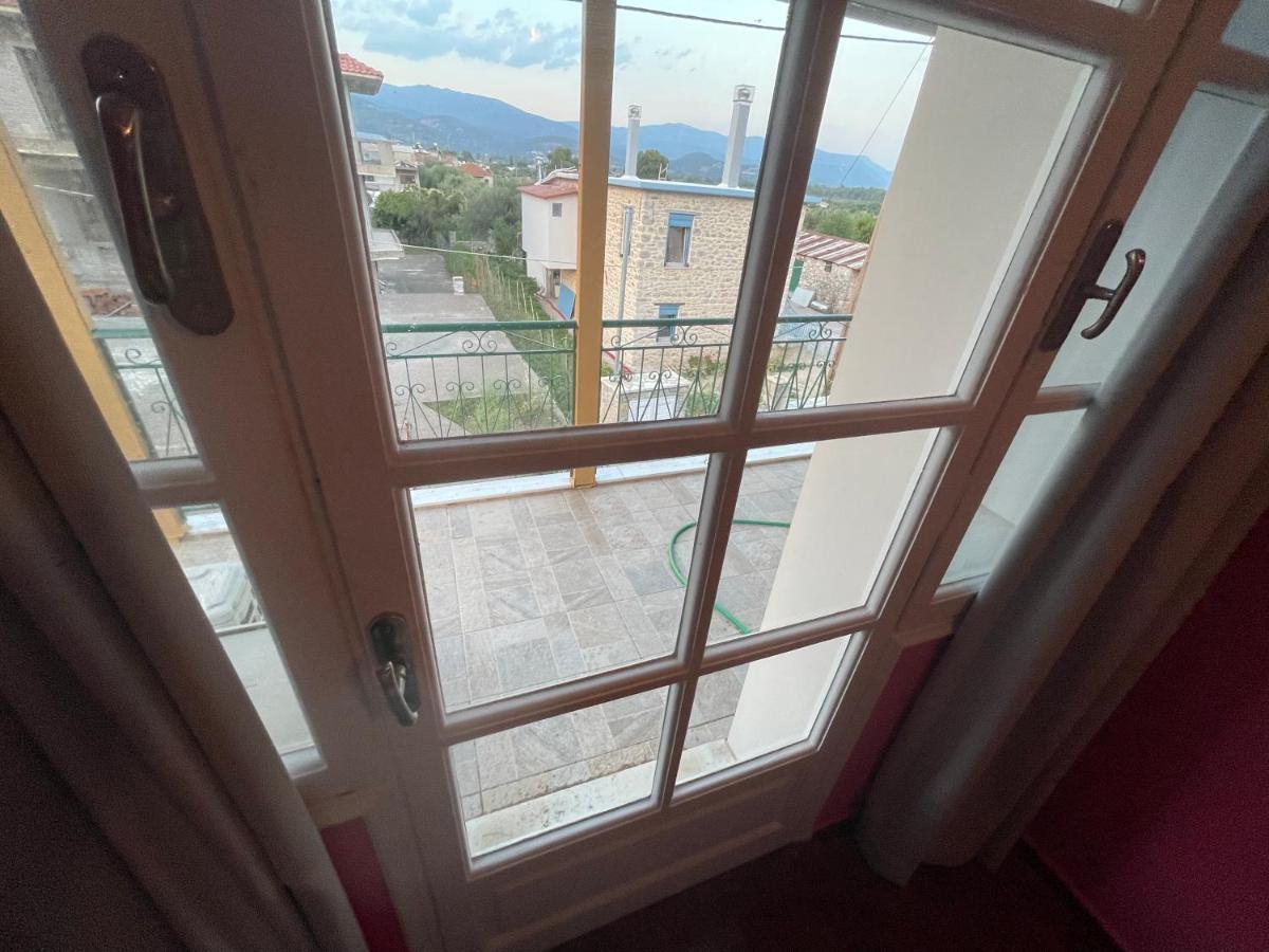 Efis Guest House Near Nafpaktos-Fully Equipped Home المظهر الخارجي الصورة